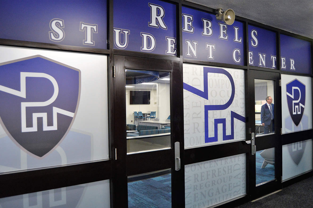 Dixie Hollins High School Everything For Schools Offices